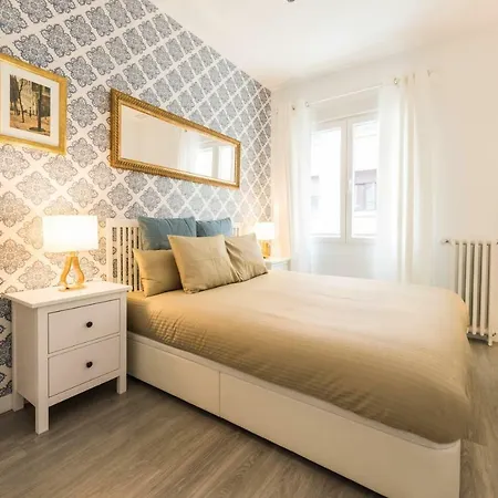 Apartament Chamberi Arrendamiento De Temporada Madryt Zewnętrze zdjęcie