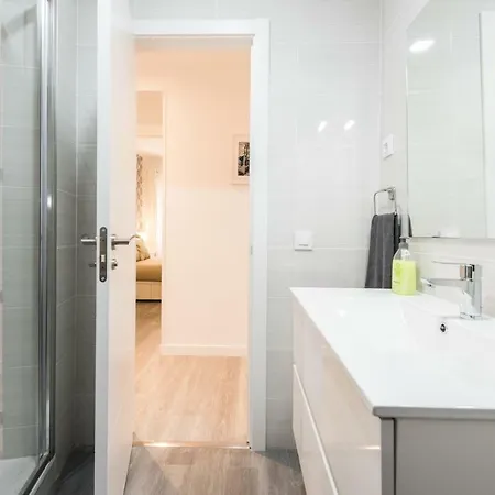 Apartament Chamberi Arrendamiento De Temporada Madryt Zewnętrze zdjęcie
